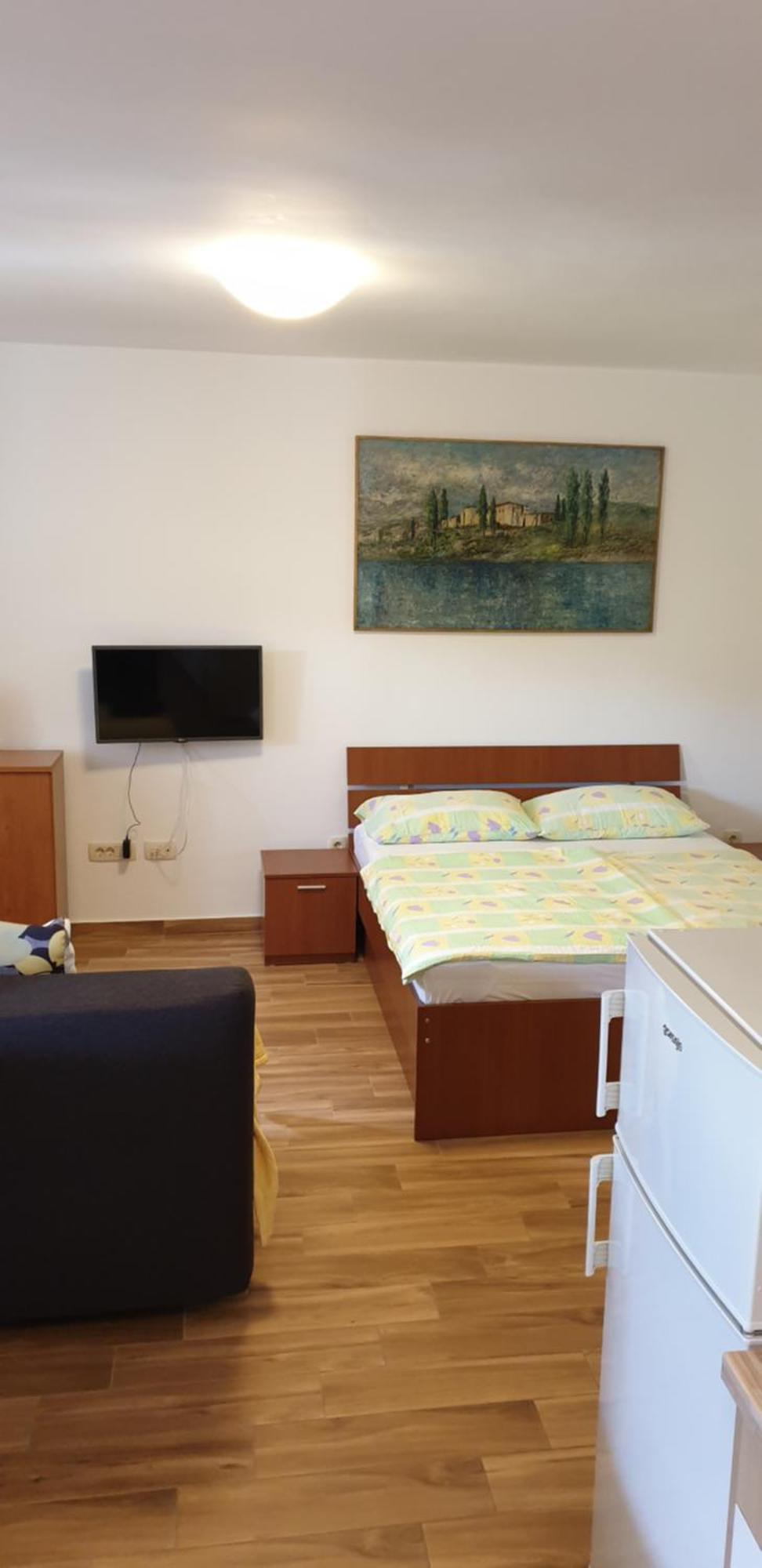 Apartments Ivanovski Rab Town Exterior photo